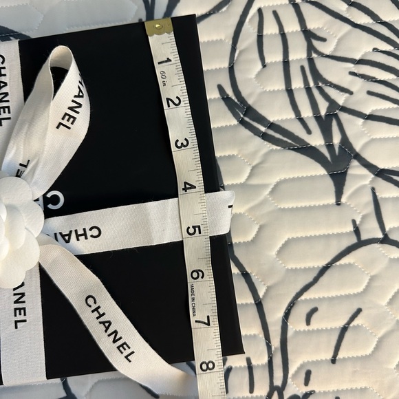 chanel Long necklace Empty Box.Including Flower And Ribbon. - Picture 5 of 6